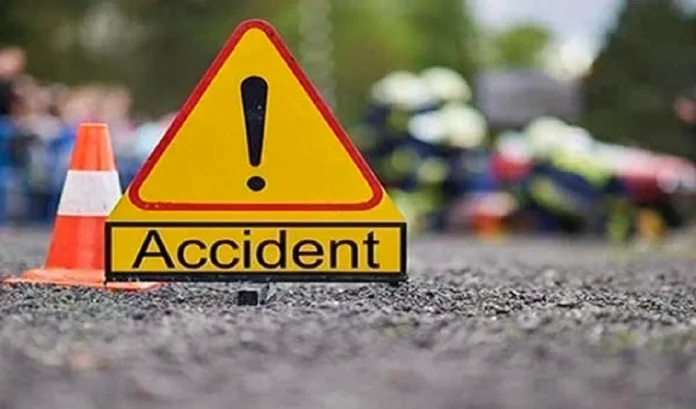 Five people of the same family died in a road accident in Sirohi district of Rajasthan.
