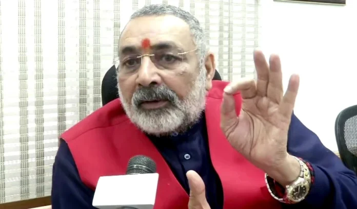 Giriraj Singh, who is going to take out Hindu Swabhiman Yatra in Bihar, appealed to Hindus to remain united, said- If you divide, you will be cut.
