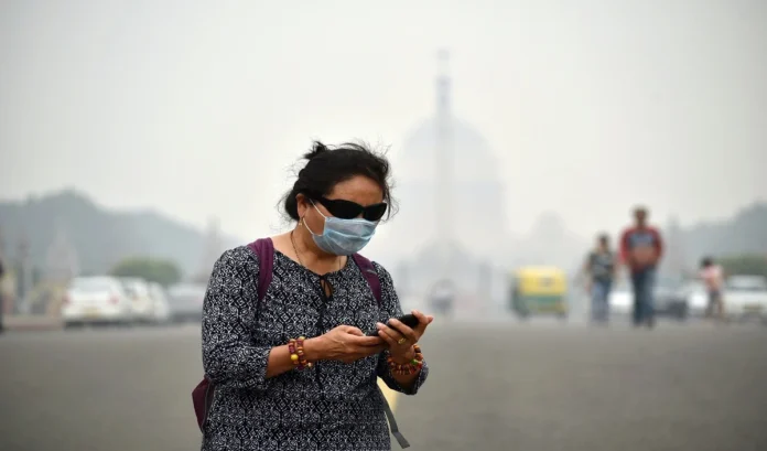 AQI decreased in Delhi, still serious category remains, Delhi air still poisonous
