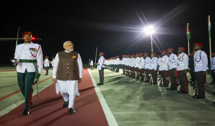 After 56 years, India entered this country, the President arrived at the airport to receive the entire cabinet along with him.
