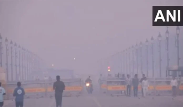 Air pollution increased in Delhi after Diwali, AQI reached near 400...
