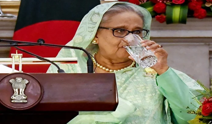 Bangladesh: Headquarters of party supporting ousted Prime Minister Hasina set on fire
