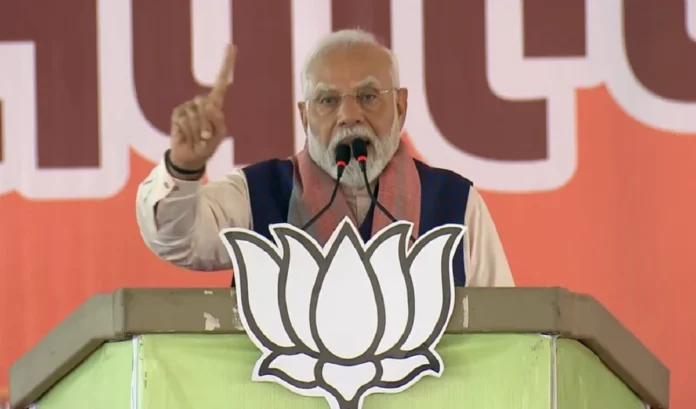 Elections are in Maharashtra and recovery has doubled in Karnataka and Telangana... PM Modi's attack on Congress
