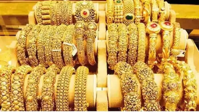 Gold Rate Today: Gold became expensive today and again reached near 79 thousand, check the latest rate.
