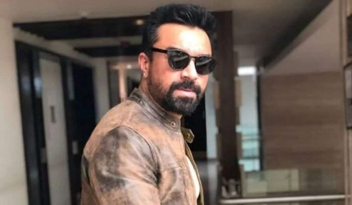 Here! Ejaz Khan has 56 lakh followers, but got only 155 votes, lost in Maharashtra Assembly elections.
