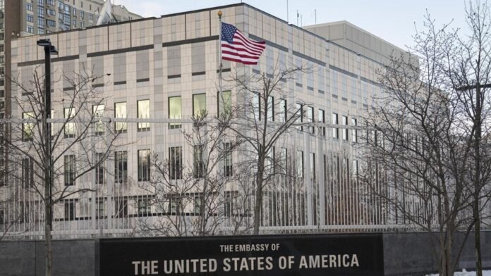 Russia Ukraine War: Warning of Russian attack, US embassy closed in Kiev
