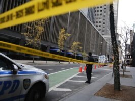 Major incident happened in America, CEO of United Healthcare shot dead outside New York hotel
