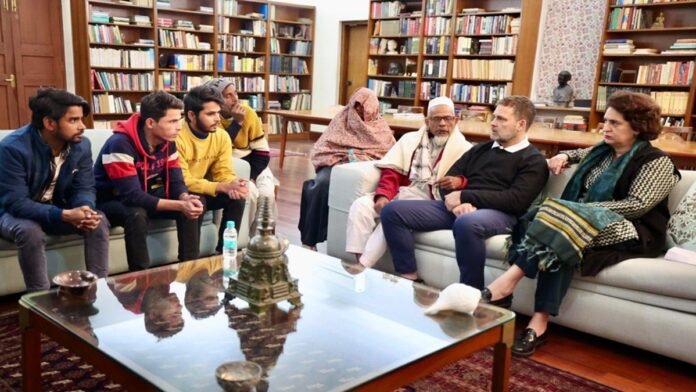 Rahul and Priyanka Gandhi met the families of those killed in the violence in Sambhal, UP, picture surfaced
