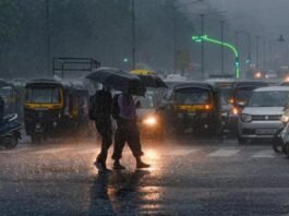 Record rain and darkness during the day in Delhi-NCR, know how long will the clouds rain? Alert in UP-Haryana and Punjab also-VIDEO
